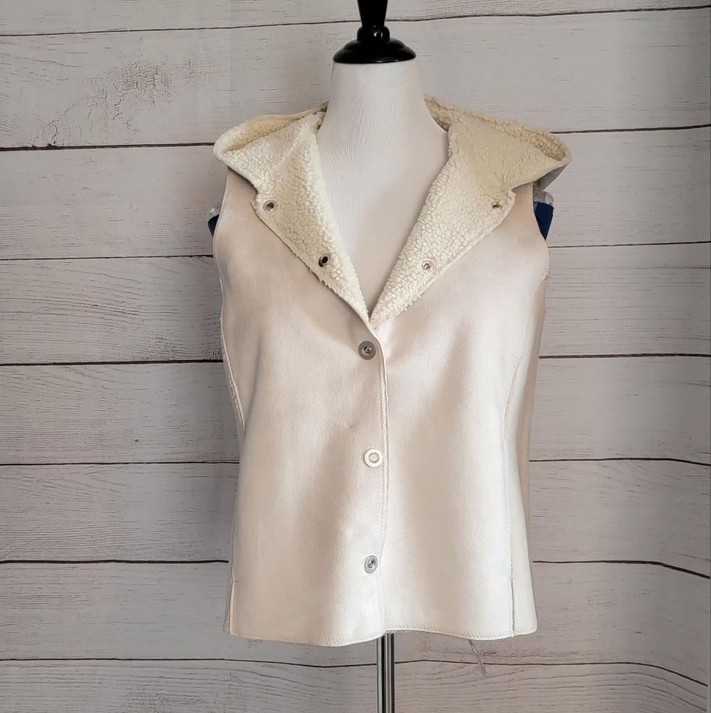 Jones New York Signature Faux Suede Hooded Vest - Size Large